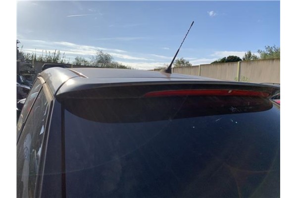 Recambio de aleron trasero para citroen c4 picasso 1.6 hdi referencia OEM IAM 8742P9 6351Z7 