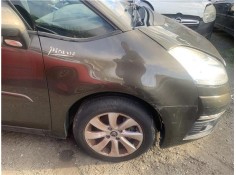 Recambio de aleta delantero derecha para citroen c4 picasso 1.6 hdi referencia OEM IAM 7841X2  