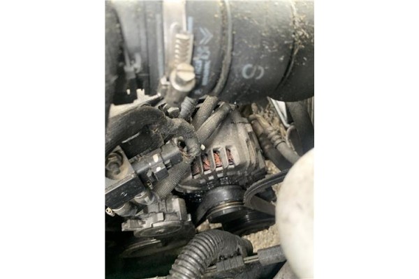 Recambio de alternador para citroen c4 picasso 1.6 hdi referencia OEM IAM 5705CF  
