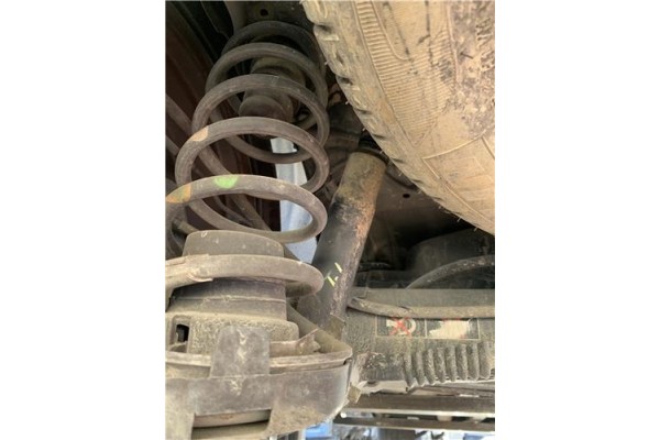 Recambio de amortiguador trasero izquierdo para citroen c4 picasso 1.6 hdi referencia OEM IAM 5206QY  