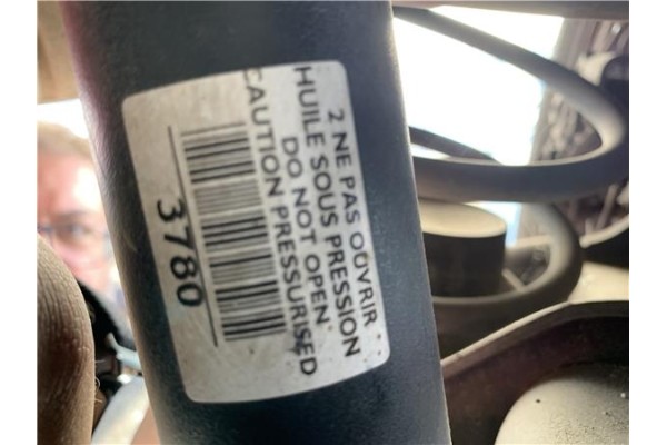 Recambio de amortiguador trasero izquierdo para citroen c4 picasso 1.6 hdi referencia OEM IAM 5206QY  