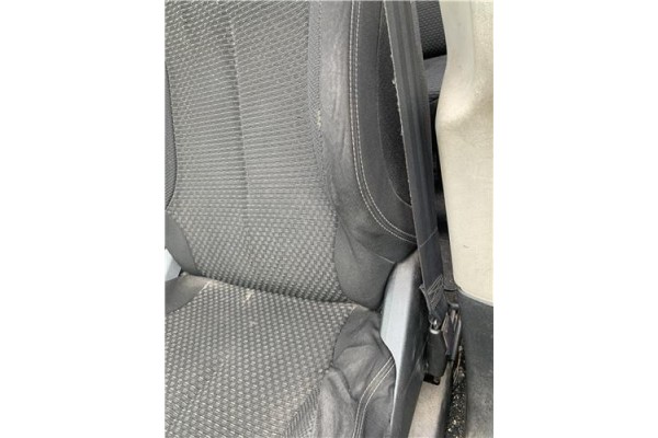 Recambio de asiento delantero izquierdo para citroen c4 picasso 1.6 hdi referencia OEM IAM 8862JP  