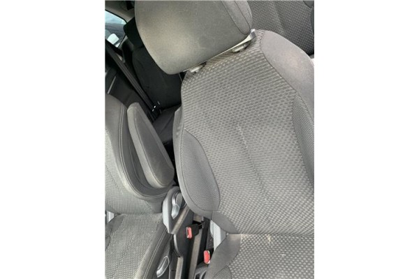 Recambio de asiento delantero izquierdo para citroen c4 picasso 1.6 hdi referencia OEM IAM 8862JP  