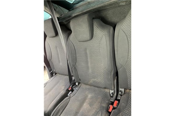 Recambio de asiento trasero central para citroen c4 picasso 1.6 hdi referencia OEM IAM 8881QF  