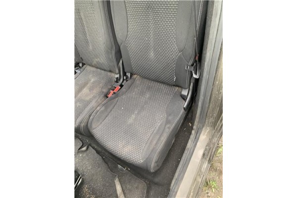 Recambio de asientos trasero izquierdo para citroen c4 picasso 1.6 hdi referencia OEM IAM 8881QE  