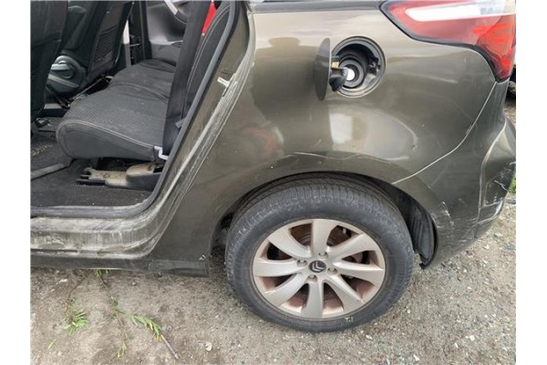 Recambio de bomba combustible para citroen c4 picasso 1.6 hdi referencia OEM IAM 1525LE  