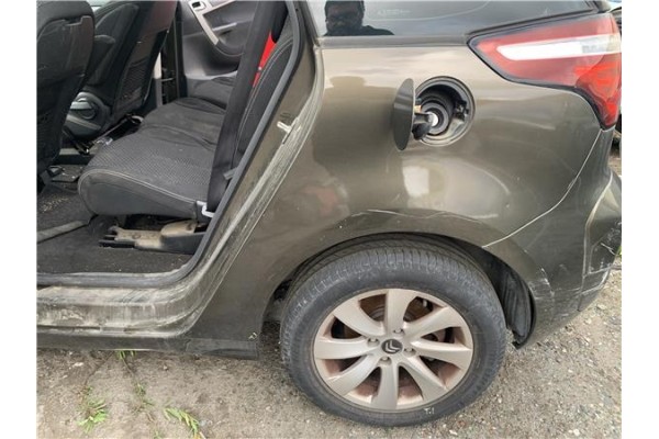 Recambio de bomba combustible para citroen c4 picasso 1.6 hdi referencia OEM IAM 1525LE  