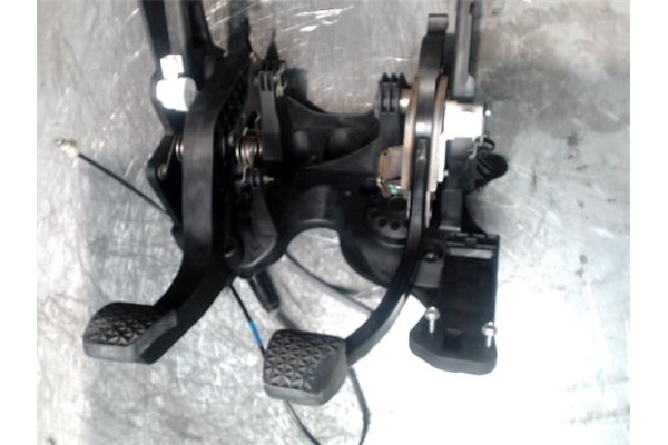 Recambio de juego pedales completo para opel astra k berlina 5p 1.6 dynamic referencia OEM IAM   