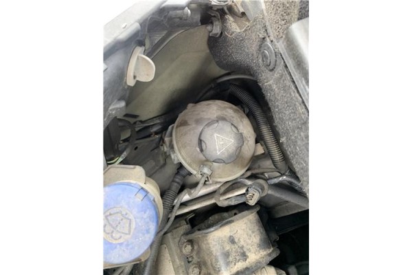 Recambio de botella expansion para citroen c4 picasso 1.6 hdi referencia OEM IAM 1323X6  