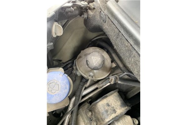 Recambio de botella expansion para citroen c4 picasso 1.6 hdi referencia OEM IAM 1323X6  