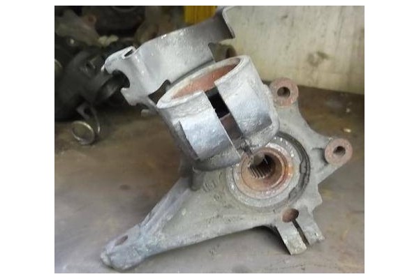 Recambio de mangueta delantero izquierda para citroen xsara berlina 1.6 i referencia OEM IAM   