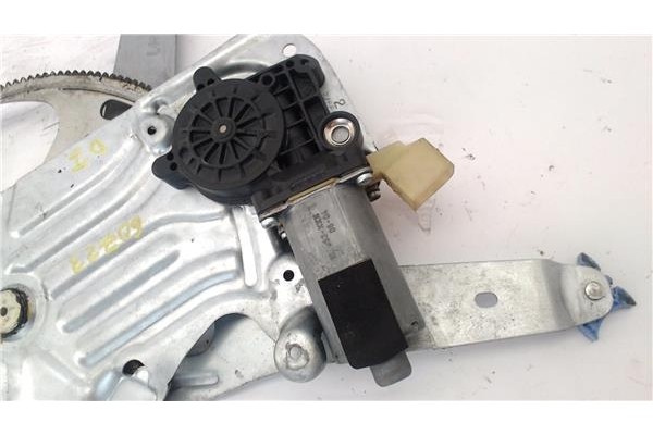Recambio de mecanismo elevalunas delantero izquierdo para volvo s60 berlina 2.4 d5 referencia OEM IAM 101353XXX  