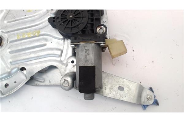 Recambio de mecanismo elevalunas delantero izquierdo para volvo s60 berlina 2.4 d5 referencia OEM IAM 101353XXX  