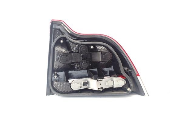 Recambio de piloto trasero izquierdo para volvo s60 berlina 2.4 d5 referencia OEM IAM 9483535  