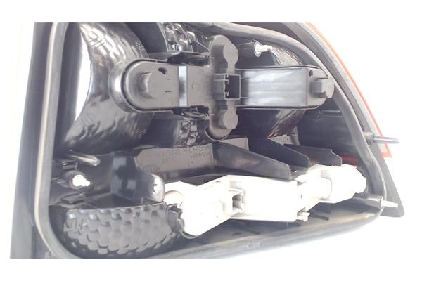 Recambio de piloto trasero izquierdo para volvo s60 berlina 2.4 d5 referencia OEM IAM 9483535  