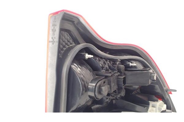 Recambio de piloto trasero izquierdo para volvo s60 berlina 2.4 d5 referencia OEM IAM 9483535  