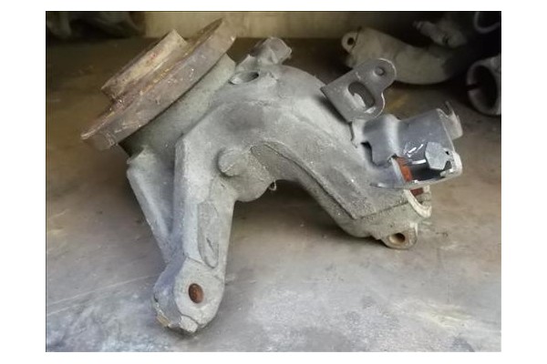 Recambio de mangueta delantero izquierda para citroen xsara berlina 1.6 i referencia OEM IAM   