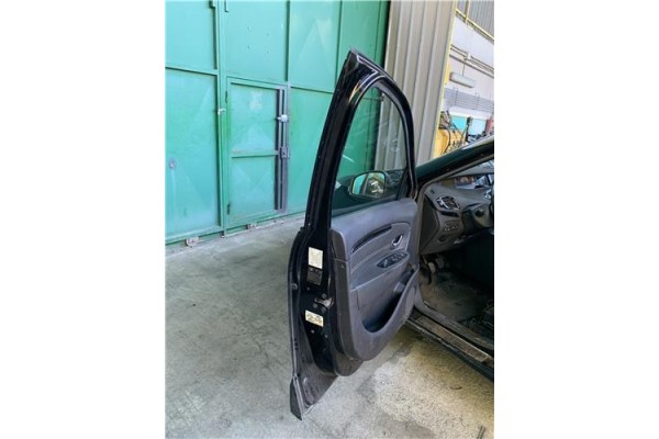 Recambio de puerta delantero izquierda para renault grand scénic iii (jz0/1_) 1.5 dci referencia OEM IAM 801016886R  