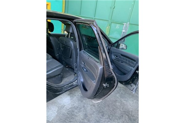Recambio de puerta trasero derecha para renault grand scénic iii (jz0/1_) 1.5 dci referencia OEM IAM 821007080R 821004555R 
