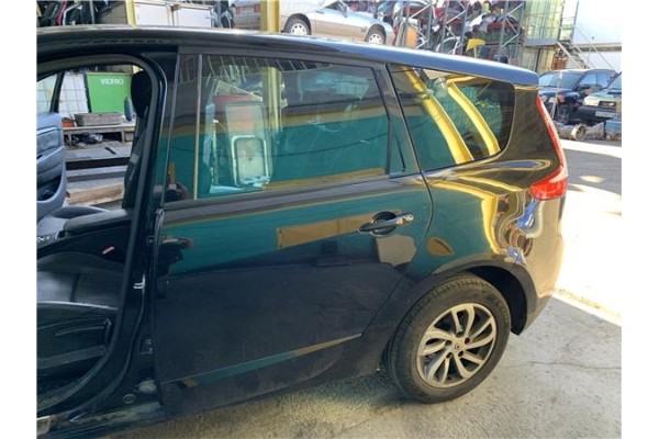 Recambio de puerta trasero izquierda para renault grand scénic iii (jz0/1_) 1.5 dci referencia OEM IAM 821013577R 821013264R 
