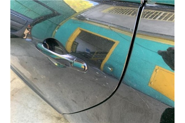 Recambio de puerta trasero izquierda para renault grand scénic iii (jz0/1_) 1.5 dci referencia OEM IAM 821013577R 821013264R 