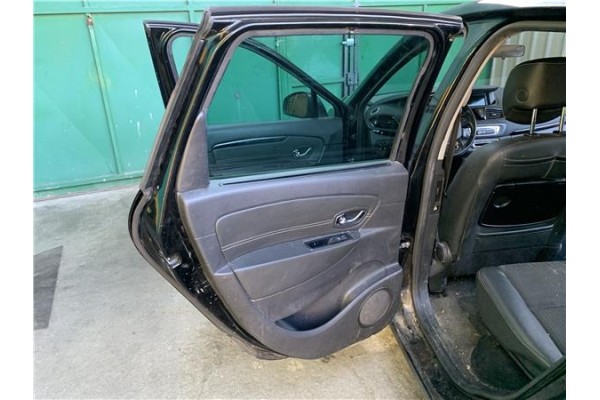 Recambio de puerta trasero izquierda para renault grand scénic iii (jz0/1_) 1.5 dci referencia OEM IAM 821013577R 821013264R 
