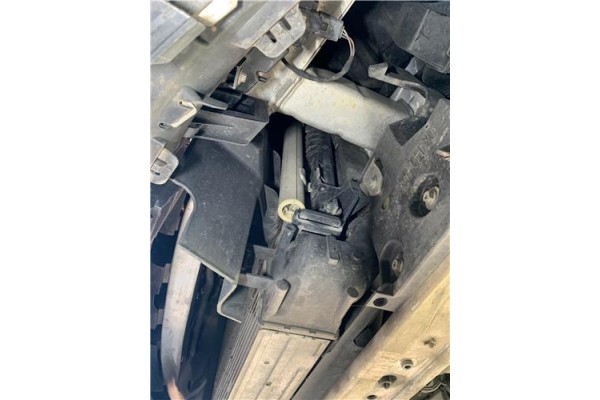 Recambio de radiador para renault grand scénic iii (jz0/1_) 1.5 dci referencia OEM IAM 214100002R  