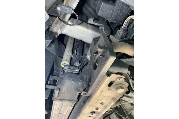 Recambio de radiador aire acondicionado para renault grand scénic iii (jz0/1_) 1.5 dci referencia OEM IAM 921003293R  