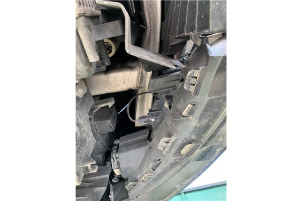 Recambio de refuerzo paragolpes para renault grand scénic iii (jz0/1_) 1.5 dci referencia OEM IAM 752100015R  