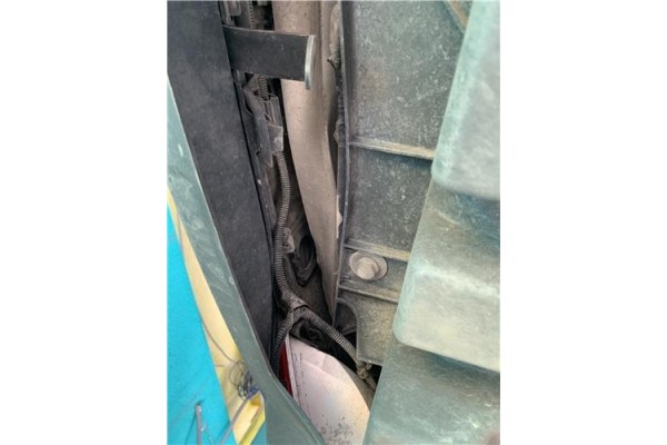 Recambio de refuerzo paragolpes trasero para renault grand scénic iii (jz0/1_) 1.5 dci referencia OEM IAM 743525496R  