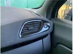 REJILLA ENTRADA DE AIRE 687607332R 