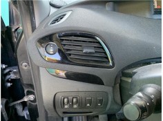 Recambio de rejilla entrada de aire para renault grand scénic iii (jz0/1_) 1.5 dci referencia OEM IAM 687612773R  