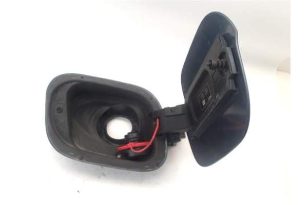 Recambio de tapa exterior combustible para opel astra k berlina 5p 1.6 dynamic referencia OEM IAM   
