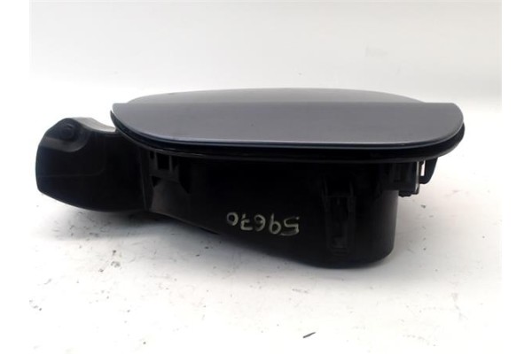 Recambio de tapa exterior combustible para opel astra k berlina 5p 1.6 dynamic referencia OEM IAM   