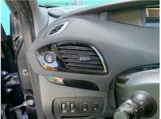 Recambio de rejilla entrada de aire para renault grand scénic iii (jz0/1_) 1.5 dci referencia OEM IAM 687612773R  