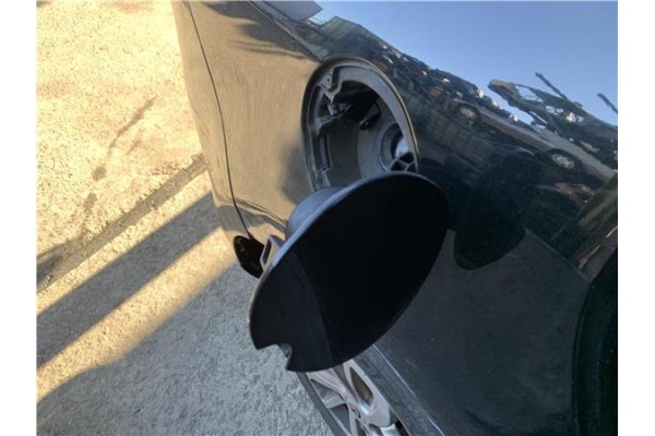 Recambio de tapa exterior combustible para renault grand scénic iii (jz0/1_) 1.5 dci referencia OEM IAM 781200026R  