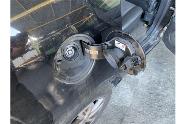 Recambio de tapa exterior combustible para renault grand scénic iii (jz0/1_) 1.5 dci referencia OEM IAM 781200026R  