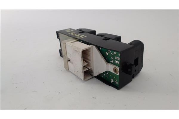 Recambio de mando elevalunas delantero izquierdo para suzuki liana (rh/er) 1.6 referencia OEM IAM 3799054G31P4Z  