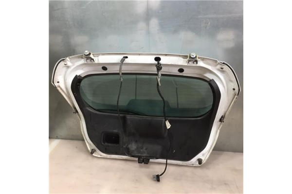 Recambio de porton trasero para ford fiesta vi 1.6 tdci referencia OEM IAM 1745039  