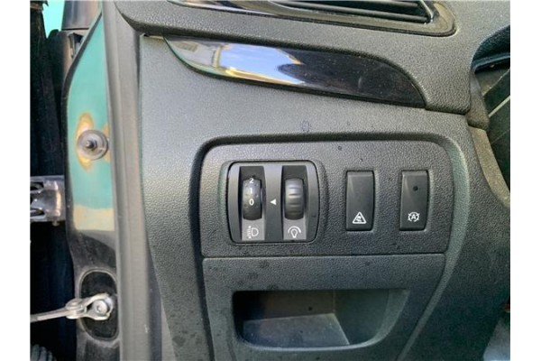 Recambio de conjunto interruptores para renault grand scénic iii (jz0/1_) 1.5 dci referencia OEM IAM 259800002R 251450002R 