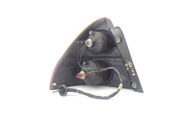 Recambio de piloto trasero derecho para suzuki liana (rh/er) 1.6 referencia OEM IAM 3565055G00  