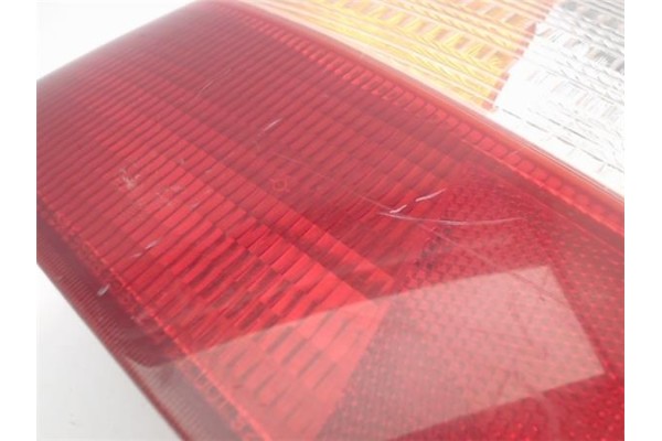 Recambio de piloto trasero izquierdo para hyundai accent (lc) referencia OEM IAM 16392233  