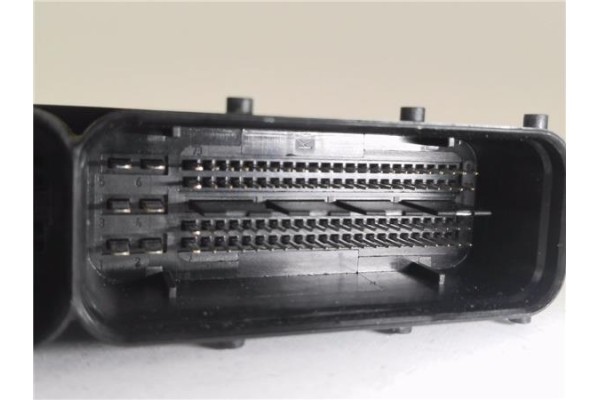 Recambio de centralita para seat ibiza (kj1) 1.0 style referencia OEM IAM 04C907309BB 0261S17849 