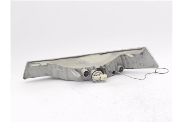Recambio de intermitente delantero dcho para nissan primastar furgón (x83) dci 100 referencia OEM IAM 18A371B1  