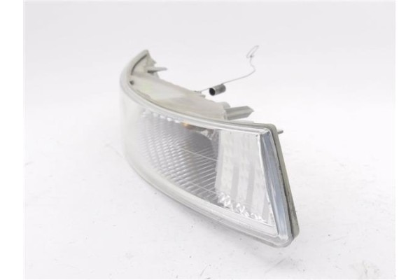 Recambio de intermitente delantero dcho para nissan primastar furgón (x83) dci 100 referencia OEM IAM 18A371B1  