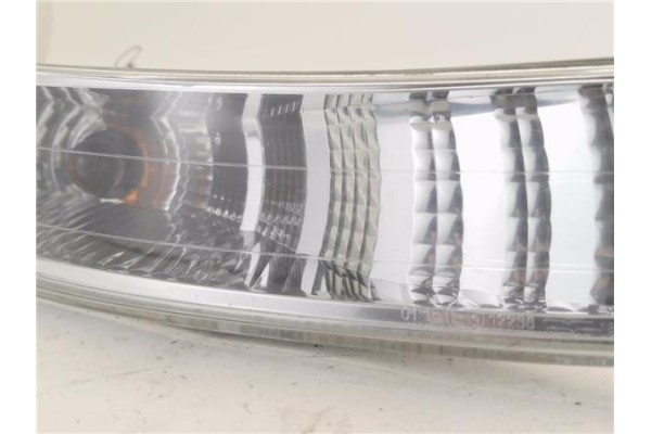 Recambio de intermitente delantero dcho para nissan primastar furgón (x83) dci 100 referencia OEM IAM 18A371B1  
