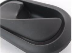 Recambio de manilla int. puerta delantero izquierda para dacia dokker 1.5 essential referencia OEM IAM 8200733848  
