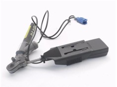 Recambio de anclaje cinturon delantero izquierdo para citroen c3 1.4 i referencia OEM IAM 9640676877 TRW33022955 