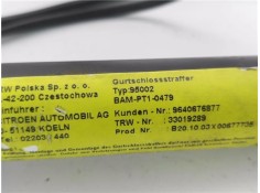 Recambio de anclaje cinturon delantero izquierdo para citroen c3 1.4 i referencia OEM IAM 9640676877 TRW33022955 