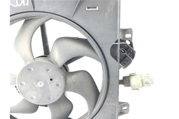 Recambio de electroventilador para citroen c3 1.4 i referencia OEM IAM 9652396280  